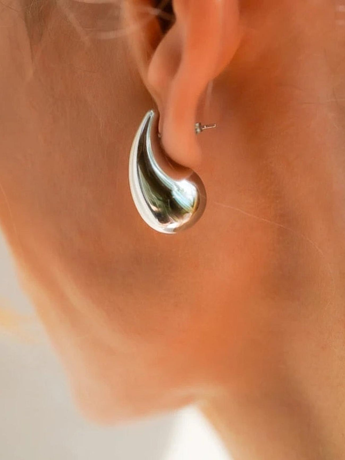 VENICE Silver Teardrop Earrings
